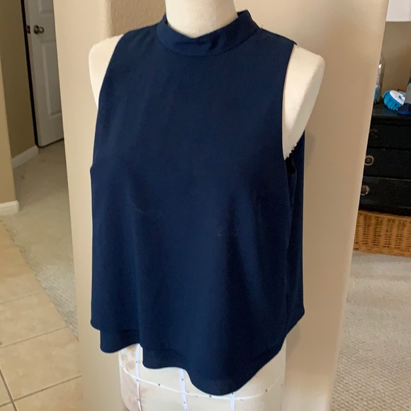 BR Banded sleeveless tunic - Picture 1 of 6